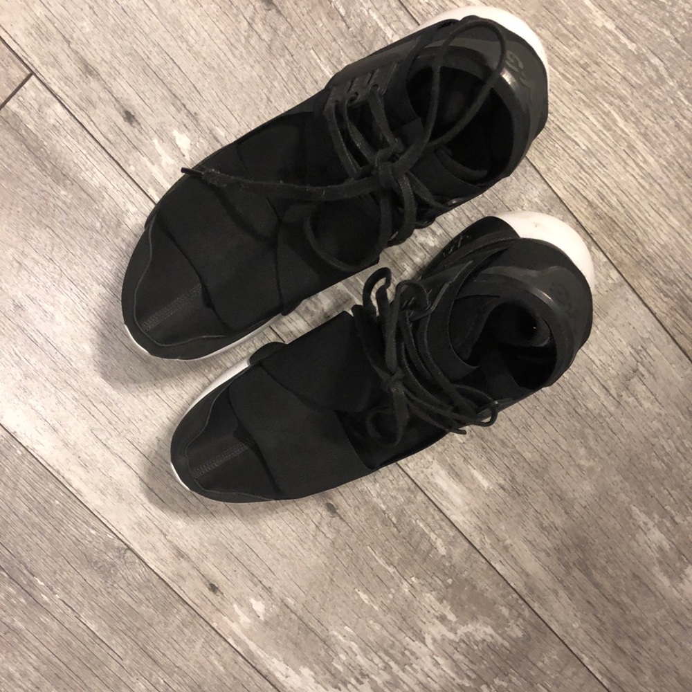 Y-3